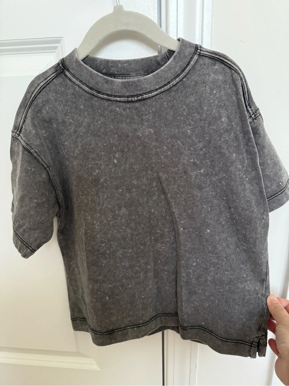 Gap boys size 4-5  Washed Black Short-Sleeve Tee. NWOT